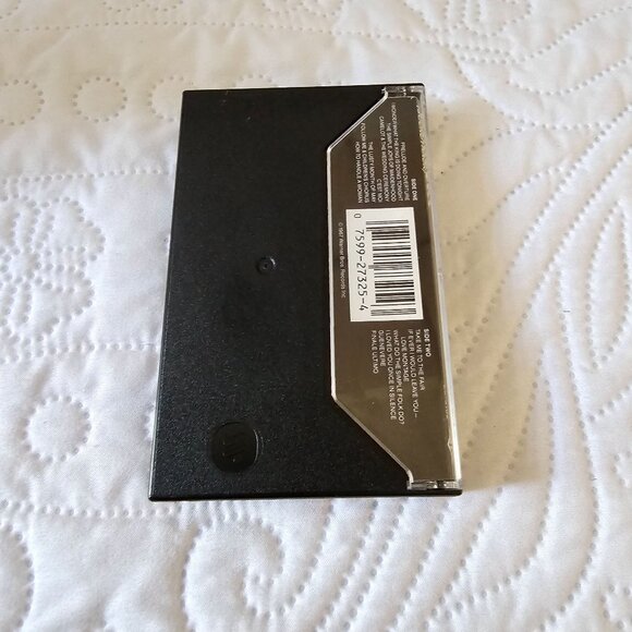 Camelot Soundtrack Cassette Tape 1967 With Original Case & Tracklist Insert - Picture 2 of 8